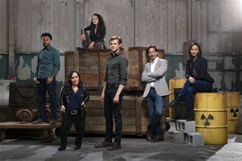 actors in new macgyver|cast of new macgyver 2020.